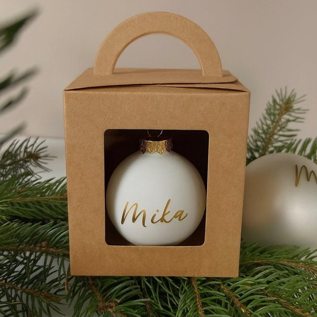 Personalisierte Weihnachtskugeln mit Namen – goldene Schrift, matt oder glänzend, mit oder ohne Geschenkverpackung