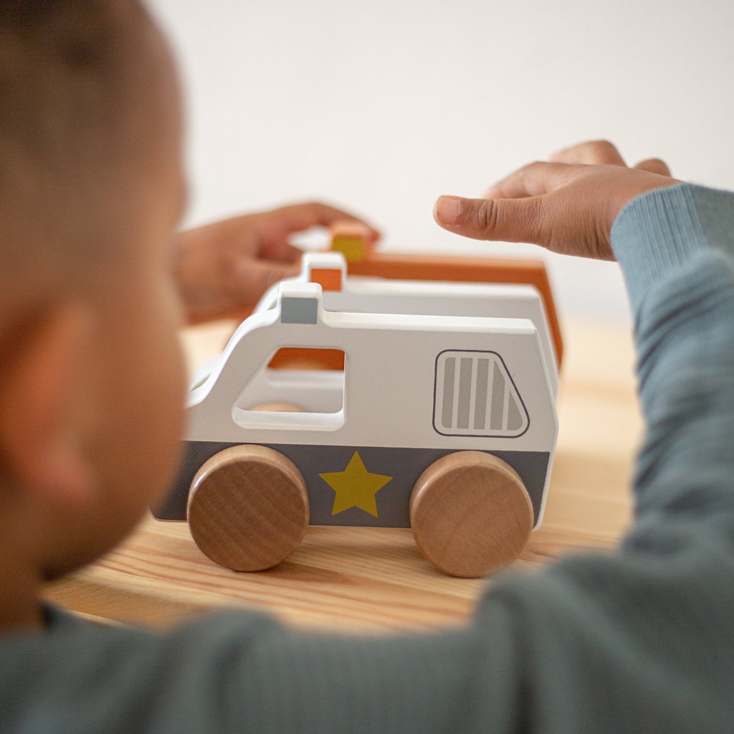 Tryco Holzauto Ploizei personalisierbar