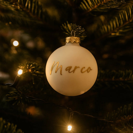 Personalisierte Weihnachtskugeln mit Namen – goldene Schrift, matt oder glänzend, mit oder ohne Geschenkverpackung