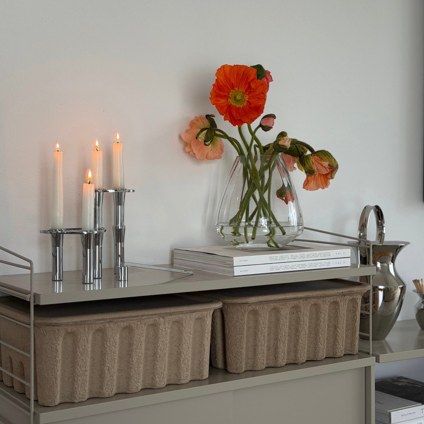Gerillte Glasvase „Nordic Flow“ – minimalistische Vase aus klarem Glas