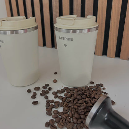 Personalisierter Thermo-Kaffeebecher mit Gravur