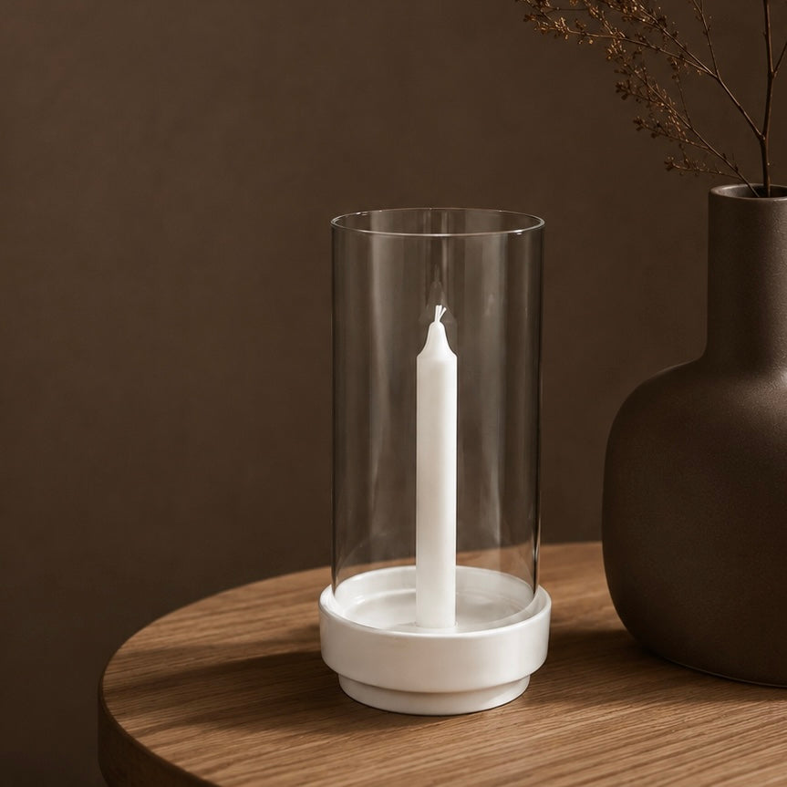 Wikholm Form METTE Kerzenhalter für Stabkerzen mit Glaszylinder weiss