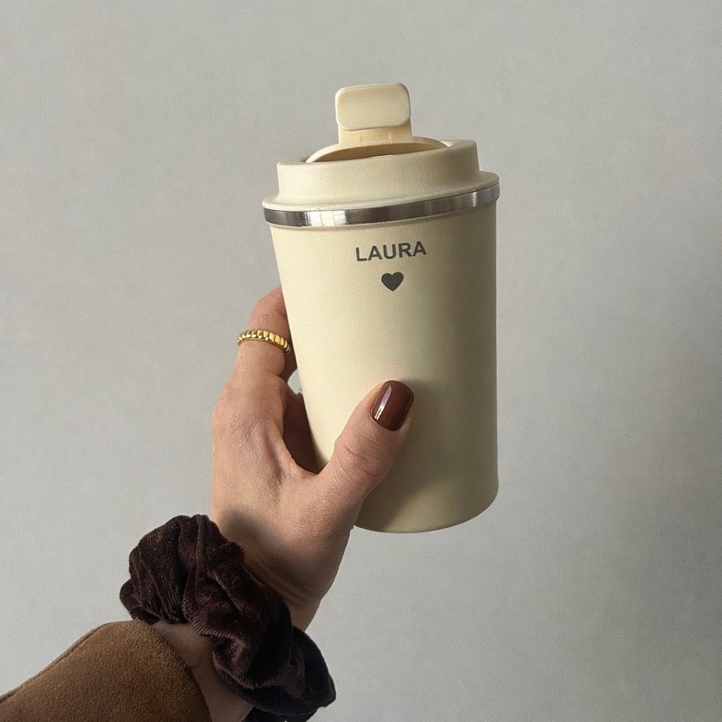 Personalisierter Thermo-Kaffeebecher mit Gravur