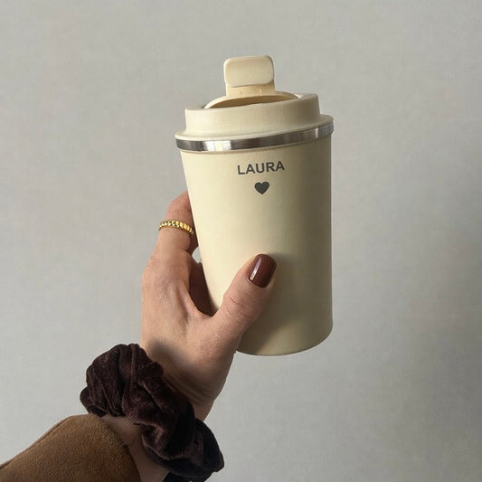 Personalisierter Thermo-Kaffeebecher mit Gravur