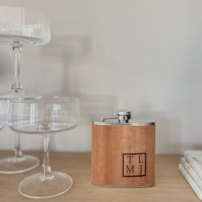 Flachmann mit Initalien Holz