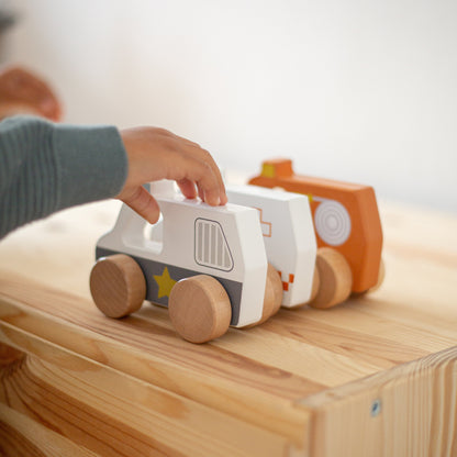 Tryco Holzauto Krankenwagen personalisierbar
