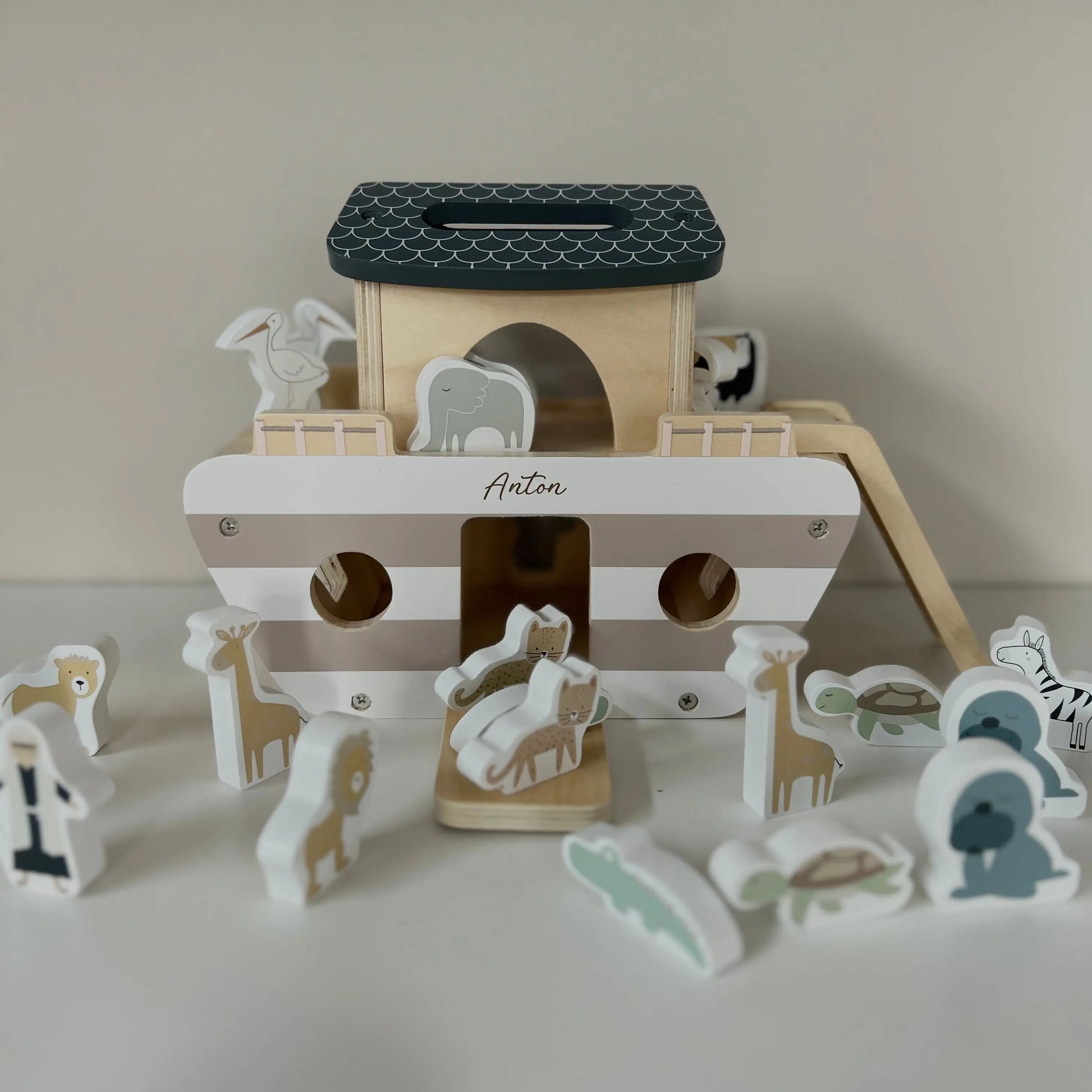 madera spielzeug manufaktur Holzspielzeug Arche Noah mit Wunschgravur – Schön Manufaktur